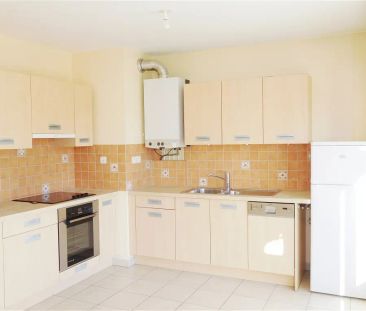 Location appartement 2 pièces - 54m² à La motte-servolex (73290) - Photo 2