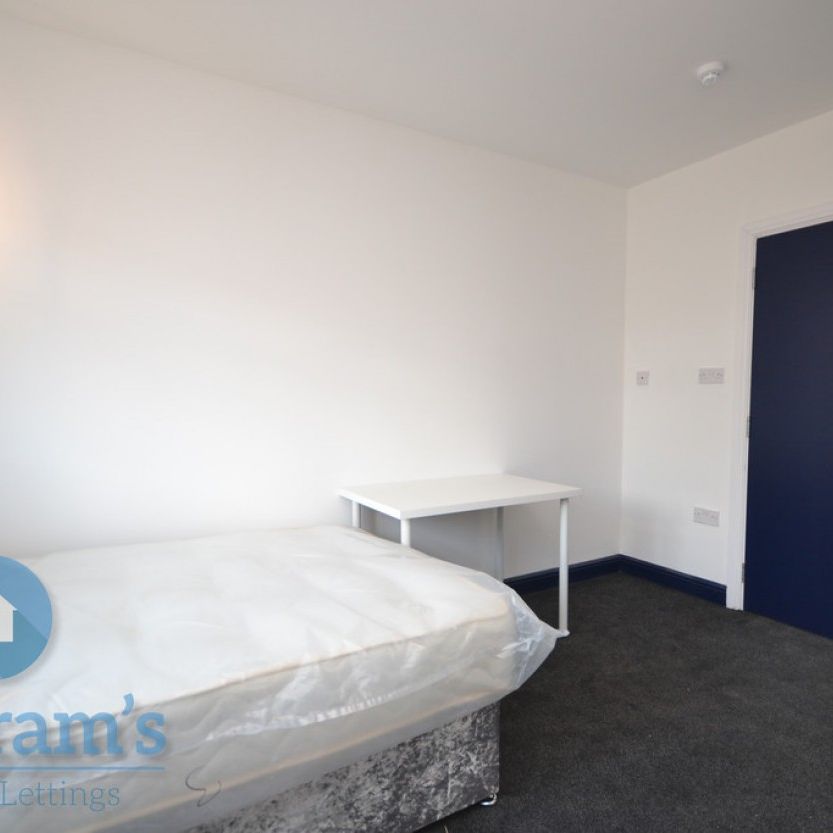 1 bed Studio for Rent - Photo 1