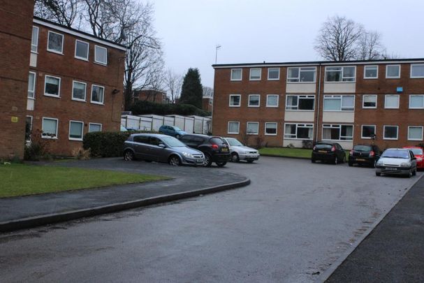 2 bedroom flat to rent - Photo 1