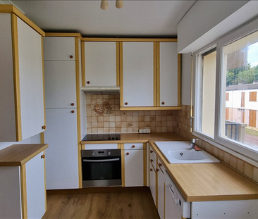 4 pièces - 67,05 m² - 1er étage - Colocation non autorisée - Photo 1