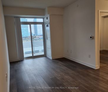 For Lease - 10 Honeycrisp Crescent Unit# 502, Vaughan, Ontario - Photo 3