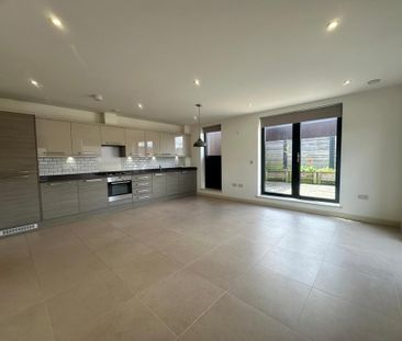 2 bedroom penthouse to rent - Photo 5