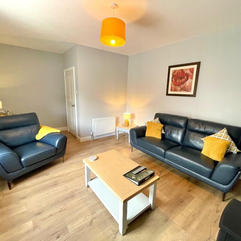 Unit 25b, Main Street, Ederney, BT93 0DH - Photo 1