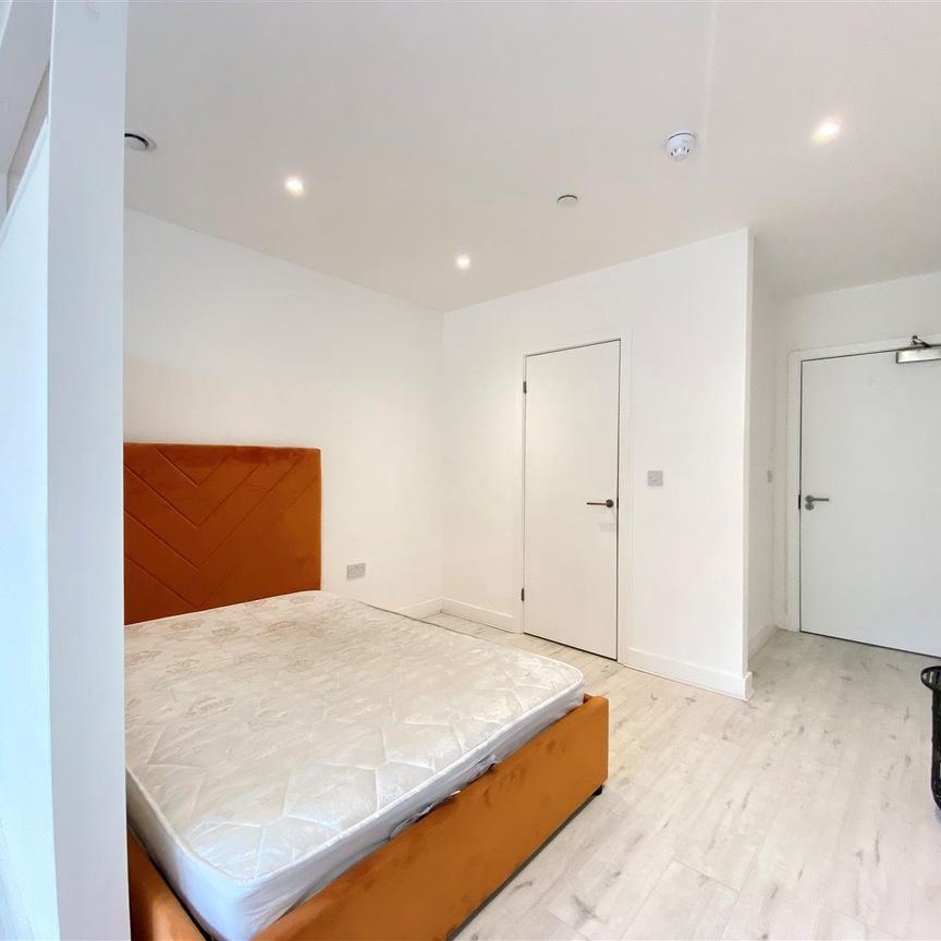 Studio Apartment - Studio To Rent - Photo 1