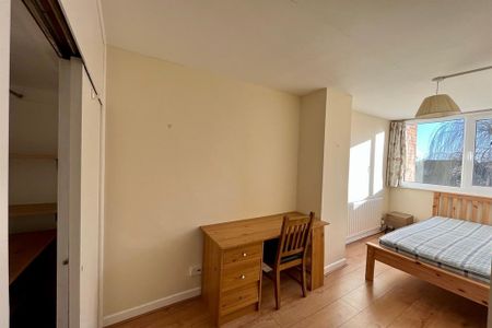 6 bedroom end of terrace house to rent - Photo 5