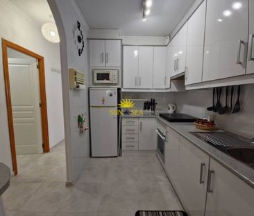 SEMI-DETACHED BUNGALOW WITH 2 BEDROOMS AND 1 BATHROOM - TORREVIEJA - Photo 2