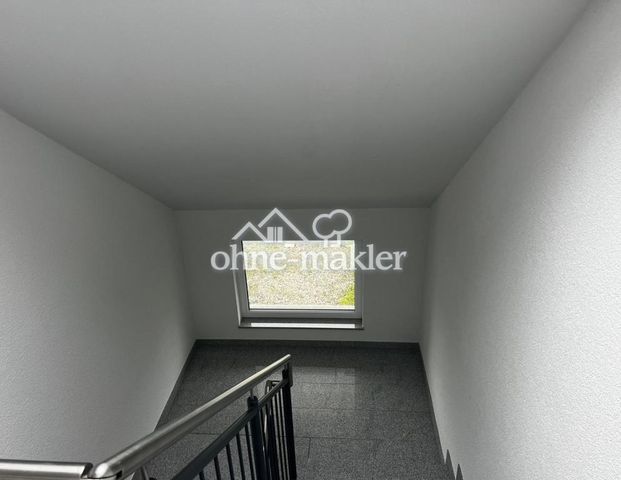 108-03 helle moderne Dachgeschosswohnung in Abstatt mit Terrasse - Foto 1