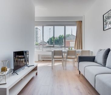 Cozy double room in calle Quintana - Photo 4