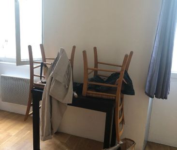 Studio meublé 17m² Capucins bon état - Photo 3