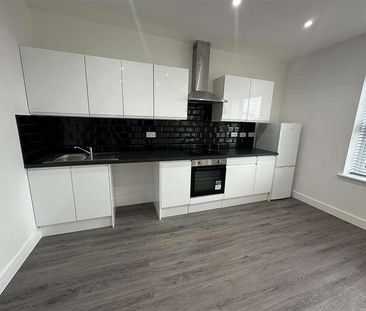 Shirley Road, Southampton, SO15 - Photo 2