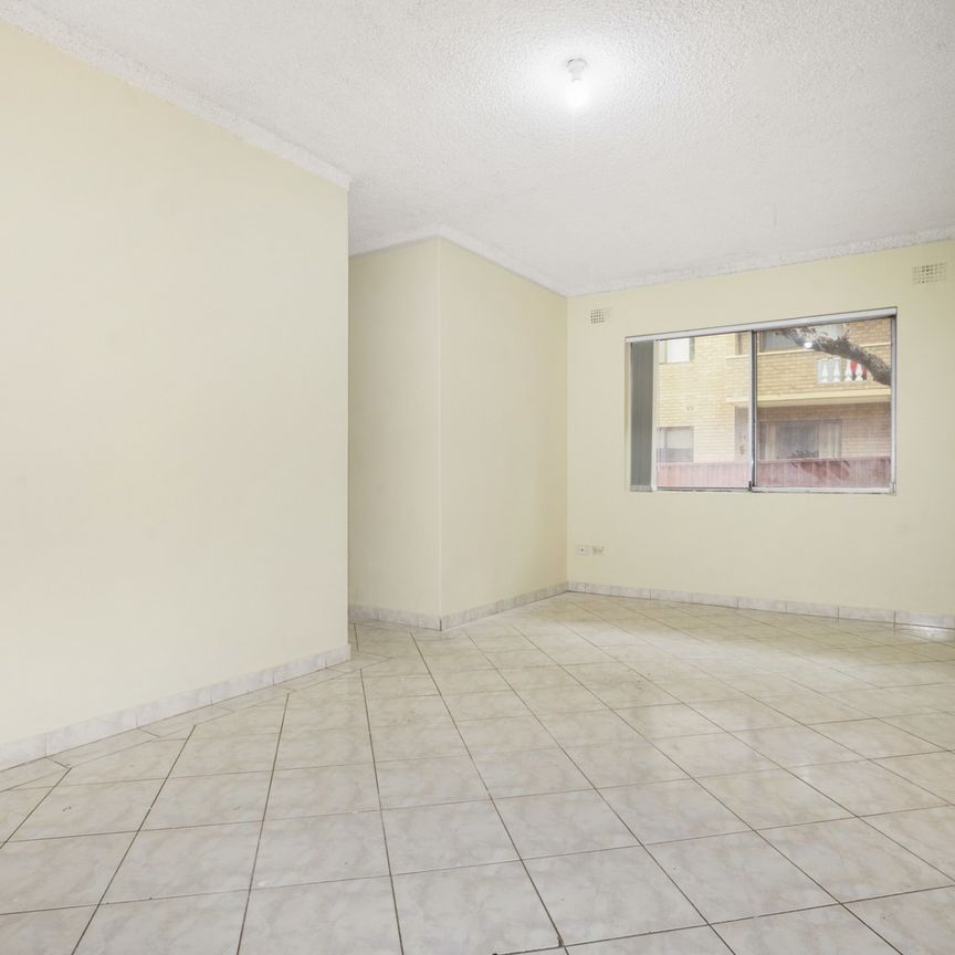 2 Bedroom Unit Near Parramatta CBD - Photo 1