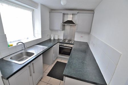 1 bedroom apartment to rent - Photo 5