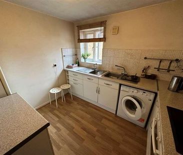 Moray Close, Edgware, HA8 - Photo 4