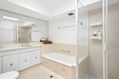 Coastal living awaits, steps from mona vale beach - Photo 2