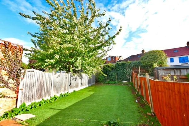 5 Bed Terraced House, Harringay Gardens, N8 - Photo 1