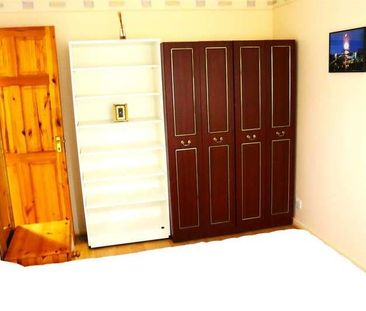 Flint Close, Luton, LU3 - Photo 1