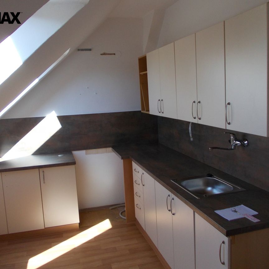 Pronájem bytu 3+1 68 m², Těrlická 488, Horní Suchá - Photo 1