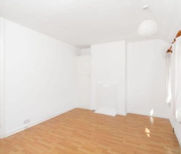 3 Bed Semi-Detached House, Perth Road, N22 - Photo 5