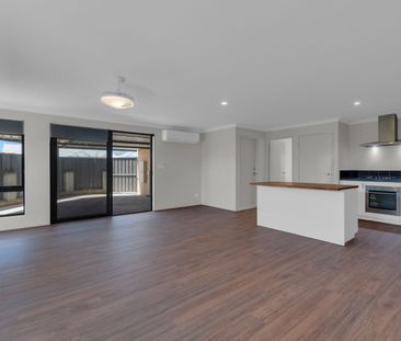 Three Bedroom Home in Wellard - Photo 2