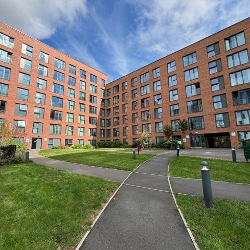 Axium, Birmingham, B1 - Photo 1