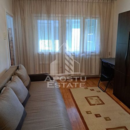 Apartament o camera, Zona Lipovei - Photo 2
