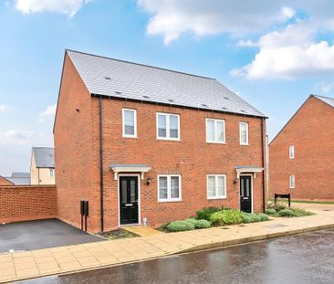 2 bedroom semi-detached house to rent - Photo 2