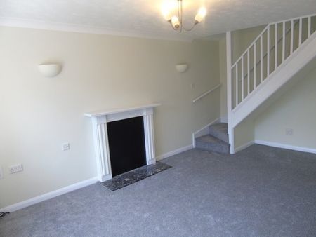 Ryelands Road, North Wootton - Photo 3