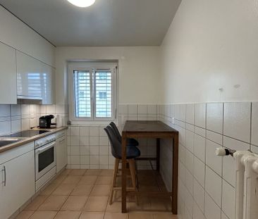 Grand 1,5 pièces dans quartier tranquille proche du centre-ville - Photo 3