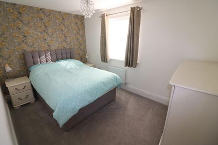 5 bedroom detached house to rent - Photo 5