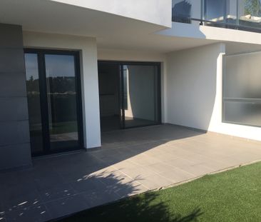 Location Appartement 2 pièces 40m² CAGNES SUR MER 06800 - Photo 6