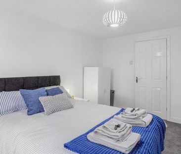 2 bedroom apartment to rent - Photo 2