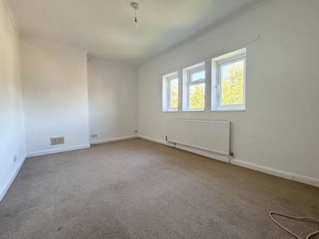 2 bedroom semi-detached house to rent - Photo 3