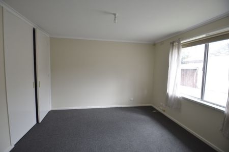 Convenient Living in the Heart of Dandenong - Photo 4