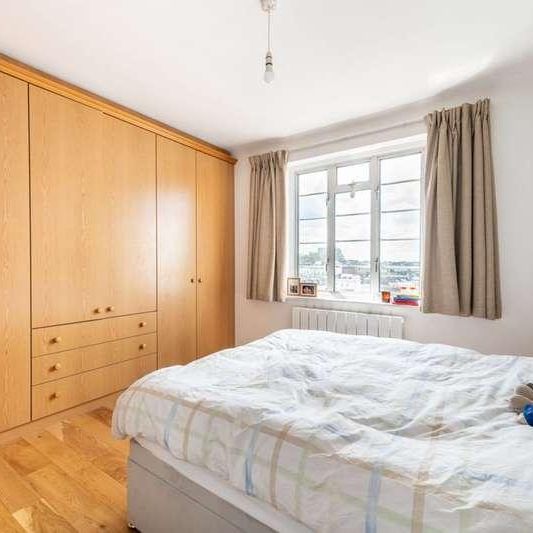Hatherley Grove, Westbourne Grove, W2 - Photo 1