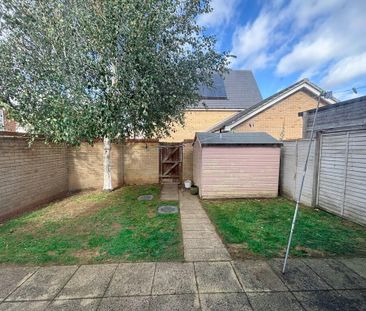 3 bedroom semi-detached house to rent - Photo 3