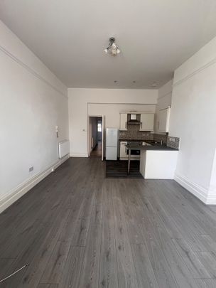 2 Bed Flat, Derby Lane, L13 - Photo 1