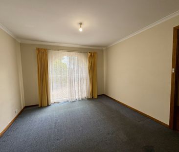 58C Reid Avenue, Tranmere SA, Belconnen - Photo 2