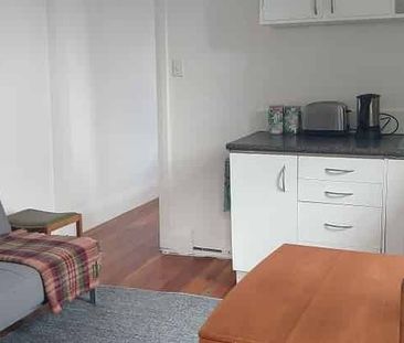 Furnished & sunny cottage, short or long term let - Photo 1