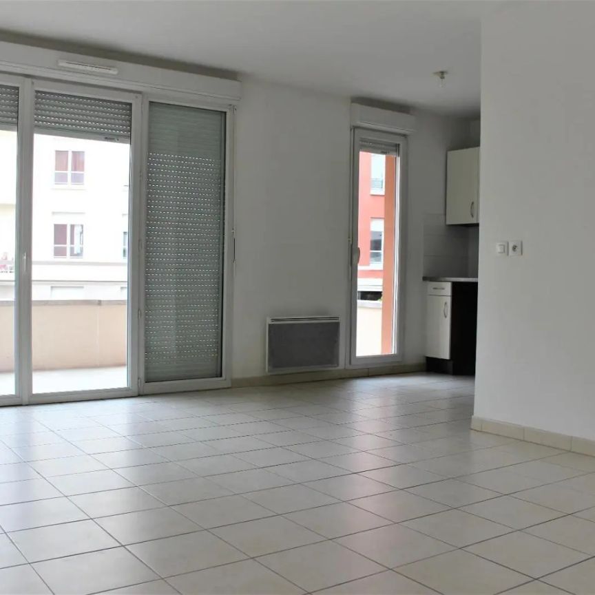 Appartement à louer 3 pièces 62.5m² - Photo 1