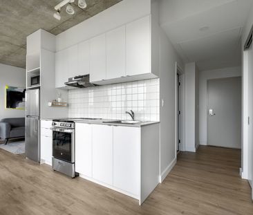 1555 Rene-Levesque West, Montréal, QC - Photo 6
