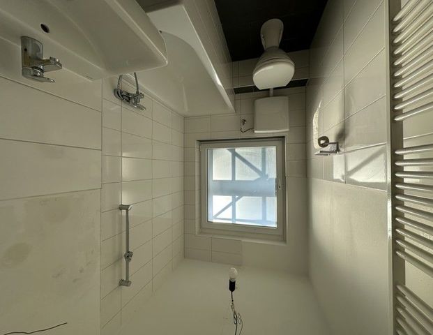 Geräumige 3-Zi.-Erdgeschosswohnung mit Balkon! - Foto 1