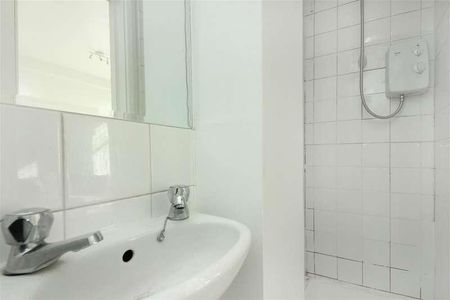 Birkbeck Road, W3 - Photo 4
