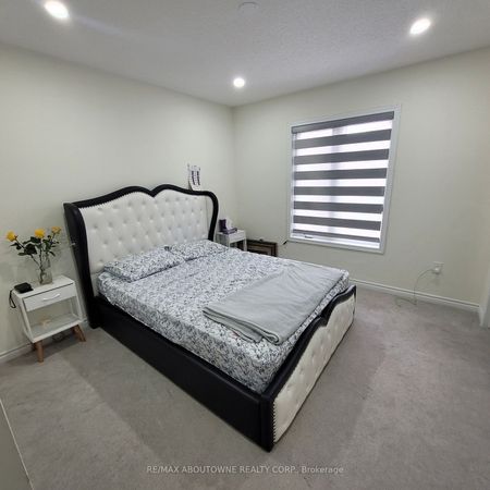 For Lease - 973 Logan Drive, Milton, Ontario - Photo 2