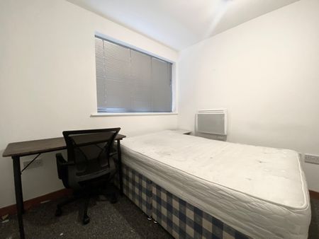 2 Bed Flat, Block Wharf, E14 - Photo 3