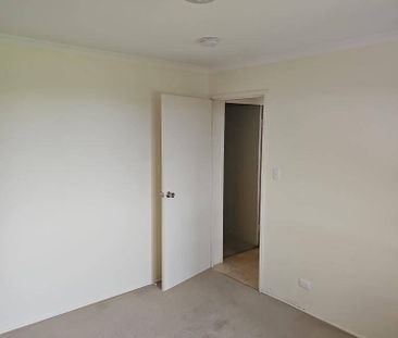 PARTLY FURNISHED FOR YOU - Photo 4