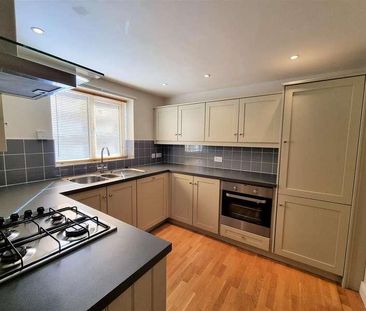 Church Mews, Upton Upon Severn,. Worcestershire, WR8 - Photo 4