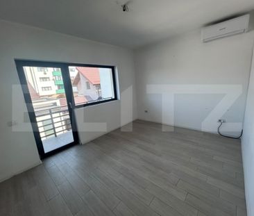 Casa cu 4 camere, P+1, cartier Damila - Photo 4