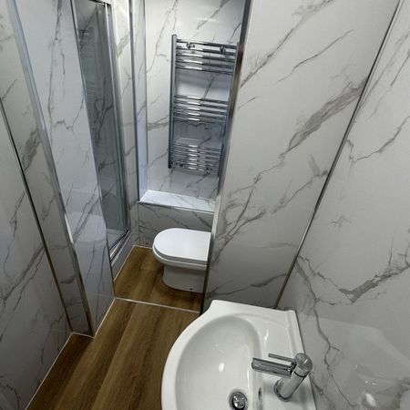 North Denes Road, GREAT YARMOUTH - Photo 4