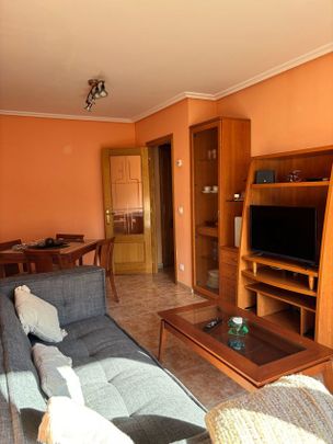 Alquiler de piso en Avenida Benedicto Ruiz, 785 - Foto 1