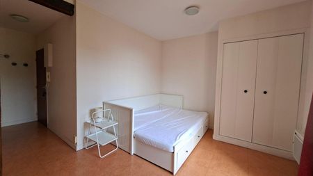 Location Appartement 1 pièce 25m² POITIERS 86000 - Photo 2
